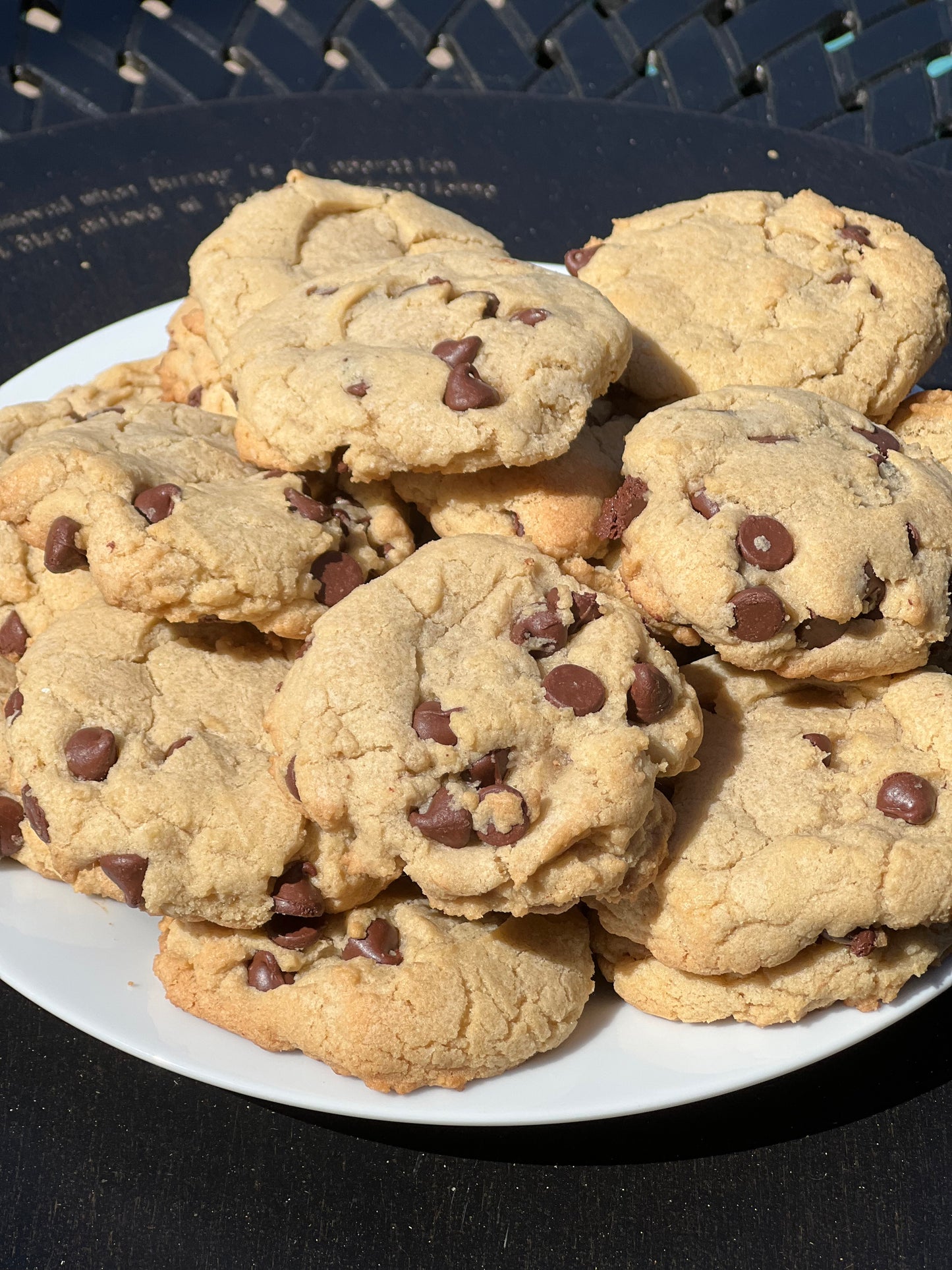 Sweet & Salty Chocolate Chip Cookie