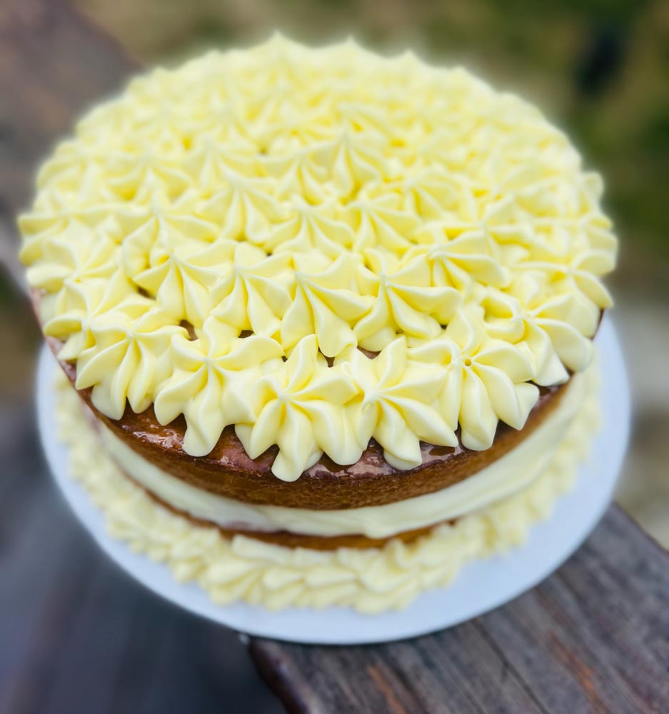 Lucious Lemon Cake
